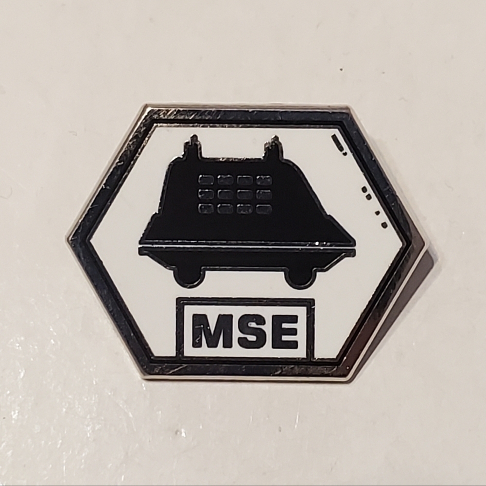 Disney Pin Trading Star Wars Galaxy's Edge Droid Depot MSE Repair Collection Pin